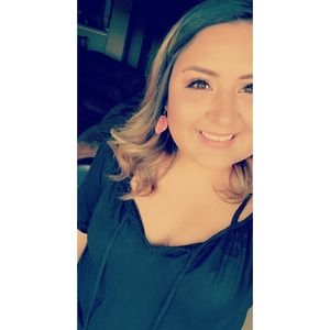 Meet your Posher, Jacqueline